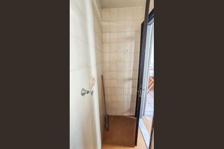 Apartamento para alugar com 85m², 2 quartos e 1 vaga Apartamento para alugar com 85m², 2 quartos e 1 vagaBanheiro 2