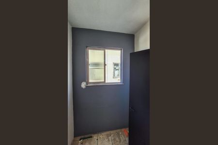 Quarto 3 Dependência  de apartamento para alugar com 3 quartos, 85m² em Ramos, Rio de Janeiro