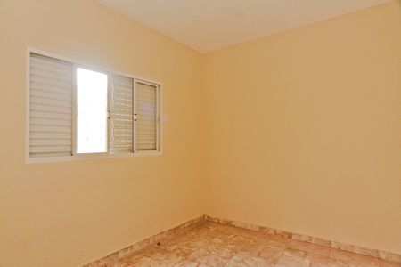 Quarto 2 de casa para alugar com 2 quartos, 95m² em Parque Peruche, São Paulo
