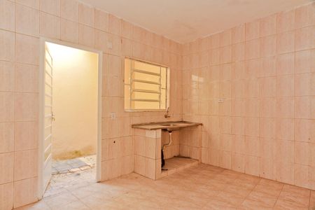 Cozinha de casa para alugar com 2 quartos, 95m² em Parque Peruche, São Paulo