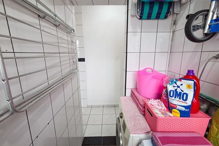 Área de Serviço de apartamento para alugar com 1 quarto, 50m² em Guilhermina, Praia Grande