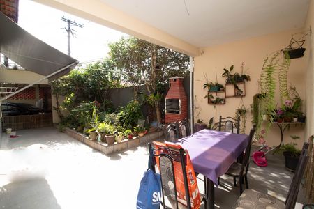 Área externa de casa à venda com 3 quartos, 134m² em Jardim Cocaia, Guarulhos