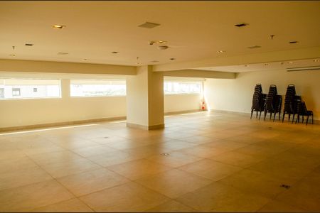 Apartamento para alugar com 130m², 1 quarto e 1 vaga Apartamento para alugar com 130m², 1 quarto e 1 vagaÁrea comum - Salão de festas