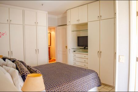 Apartamento para alugar com 130m², 1 quarto e 1 vaga Apartamento para alugar com 130m², 1 quarto e 1 vagaSuíte