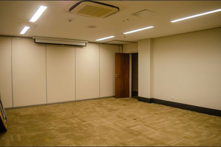 Apartamento para alugar com 130m², 1 quarto e 1 vaga Apartamento para alugar com 130m², 1 quarto e 1 vagaAuditório 2