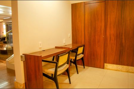 Apartamento para alugar com 130m², 1 quarto e 1 vaga Apartamento para alugar com 130m², 1 quarto e 1 vagaHall social