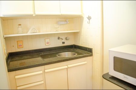 Cozinha de apartamento para alugar com 1 quarto, 130m² em Setor Oeste, Goiânia