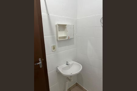 Casa para alugar com 46m², 2 quartos e sem vaga