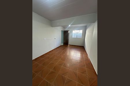 Casa para alugar com 46m², 2 quartos e sem vaga