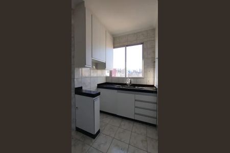 Apartamento para alugar com 57m², 2 quartos e 2 vagas Apartamento para alugar com 57m², 2 quartos e 2 vagasCozinha