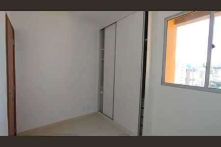 Quarto de apartamento para alugar com 2 quartos, 57m² em Grajaú, Belo Horizonte