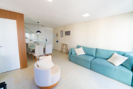 Apartamento à venda com 106m², 2 quartos e 3 vagasSala
