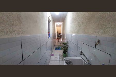 Casa à venda com 64m², 3 quartos e 1 vaga Casa à venda com 64m², 3 quartos e 1 vagaCorredor Externo Térreo