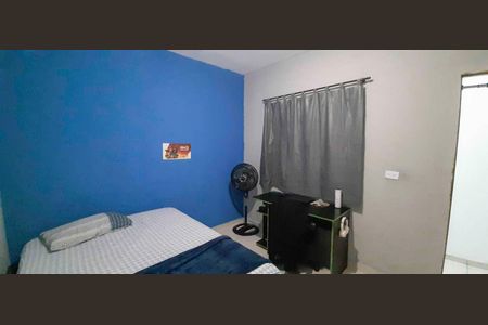 Casa à venda com 64m², 3 quartos e 1 vaga