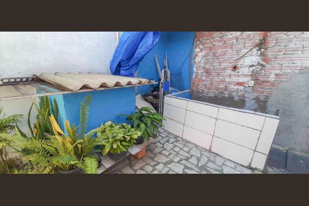 Casa à venda com 64m², 3 quartos e 1 vaga