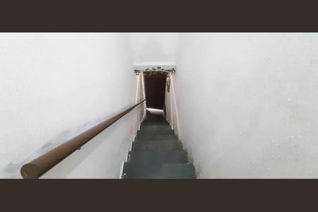 Casa à venda com 64m², 3 quartos e 1 vaga