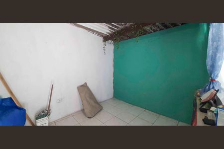 Casa à venda com 64m², 3 quartos e 1 vaga Casa à venda com 64m², 3 quartos e 1 vaga1º Cômodo