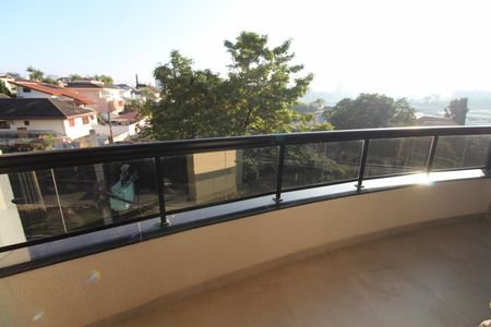 Apartamento para alugar com 95m², 1 quarto e 2 vagasSacada