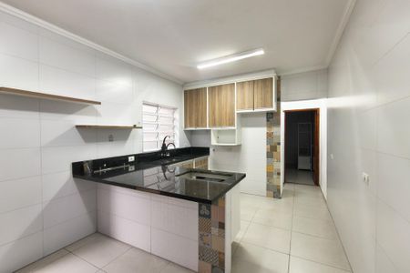 Casa para alugar com 155m², 4 quartos e 2 vagas Casa para alugar com 155m², 4 quartos e 2 vagasCozinha