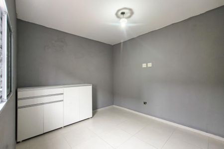 Casa para alugar com 155m², 4 quartos e 2 vagas Casa para alugar com 155m², 4 quartos e 2 vagasQuarto 2