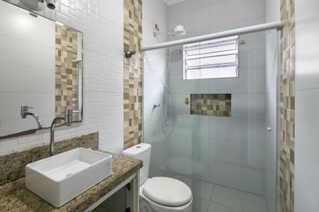 Casa para alugar com 155m², 4 quartos e 2 vagas Casa para alugar com 155m², 4 quartos e 2 vagasBanheiro