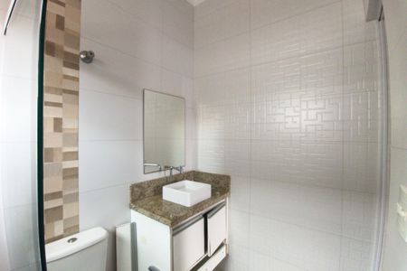 Casa para alugar com 155m², 4 quartos e 2 vagas Casa para alugar com 155m², 4 quartos e 2 vagasBanheiro