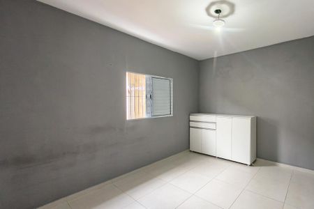 Casa para alugar com 155m², 4 quartos e 2 vagas Casa para alugar com 155m², 4 quartos e 2 vagasQuarto 2