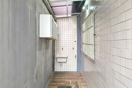 Casa para alugar com 155m², 4 quartos e 2 vagas Casa para alugar com 155m², 4 quartos e 2 vagasLavanderia