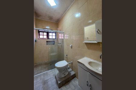 Banheiro 2 de casa para alugar com 2 quartos, 100m² em Jardim Climax, São Paulo