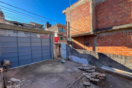 Garagem de casa para alugar com 2 quartos, 100m² em Jardim Climax, São Paulo