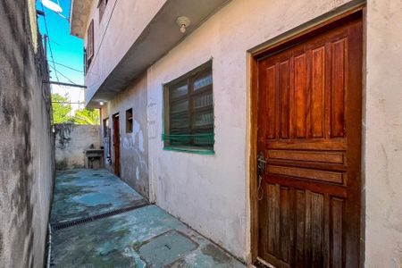 Casa para alugar com 100m², 2 quartos e 1 vaga Casa para alugar com 100m², 2 quartos e 1 vagaEntrada