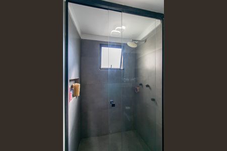 Banheiro de apartamento à venda com 2 quartos, 49m² em Portal dos Gramados, Guarulhos