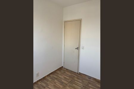 Quarto de apartamento à venda com 3 quartos, 68m² em Vila Barros, Barueri