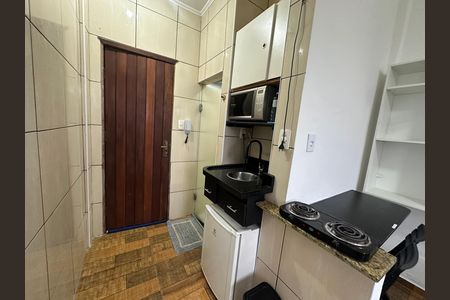 Apartamento para alugar com 15m², 1 quarto e sem vagaKitnet