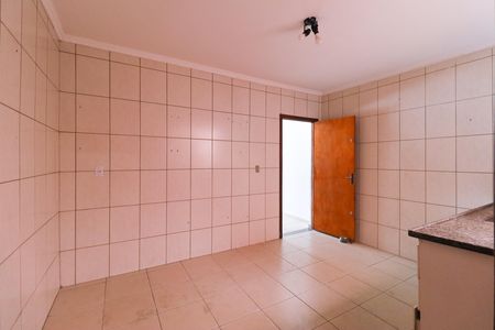 Cozinha de casa para alugar com 2 quartos, 80m² em Vila Guilherme, São Paulo