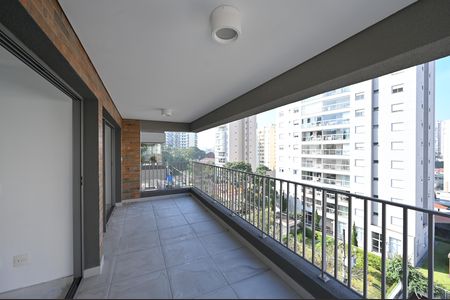 Apartamento à venda com 107m², 3 quartos e 2 vagasVaranda
