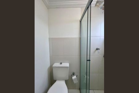 Casa para alugar com 249m², 3 quartos e 4 vagas Casa para alugar com 249m², 3 quartos e 4 vagasBanheiro da Suíte