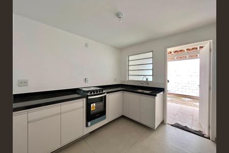 Casa para alugar com 249m², 3 quartos e 4 vagas Casa para alugar com 249m², 3 quartos e 4 vagasCozinha