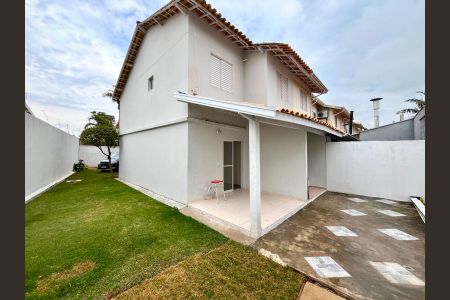 Casa para alugar com 249m², 3 quartos e 4 vagas Casa para alugar com 249m², 3 quartos e 4 vagasQuintal