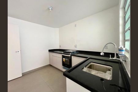 Casa para alugar com 249m², 3 quartos e 4 vagas Casa para alugar com 249m², 3 quartos e 4 vagasCozinha