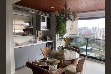 Apartamento à venda com 2 quartos, 105m² em Jardim Caravelas, São Paulo