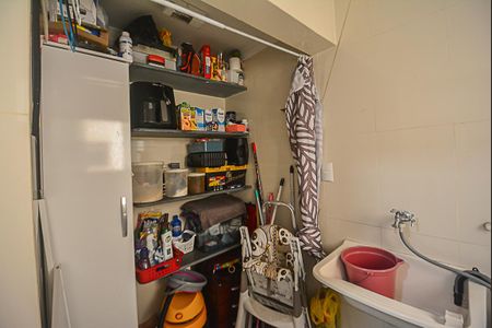 Apartamento para alugar com 56m², 2 quartos e 1 vaga Apartamento para alugar com 56m², 2 quartos e 1 vagaÁrea de Serviço