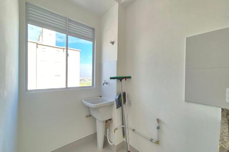 Área de Serviço de apartamento para alugar com 2 quartos, 45m² em Cidade Satélite Íris, Campinas