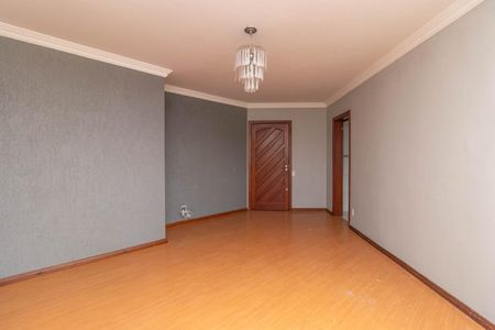 Apartamento à venda com 75m², 2 quartos e 1 vaga Apartamento à venda com 75m², 2 quartos e 1 vagaSala