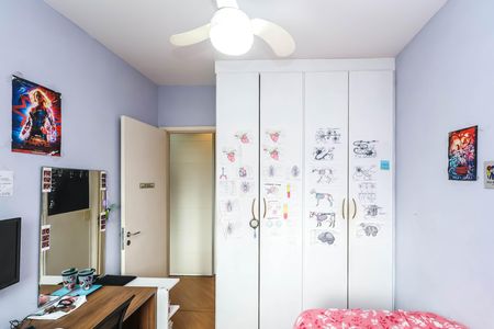 Apartamento à venda com 85m², 3 quartos e 2 vagasQuarto 2