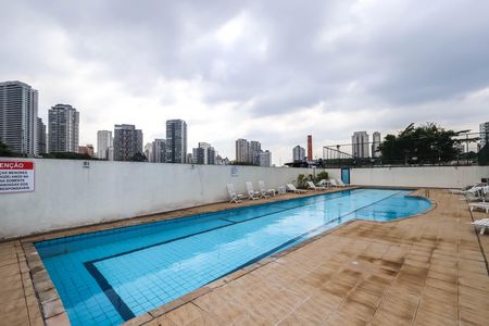 Apartamento à venda com 85m², 3 quartos e 2 vagasPiscina