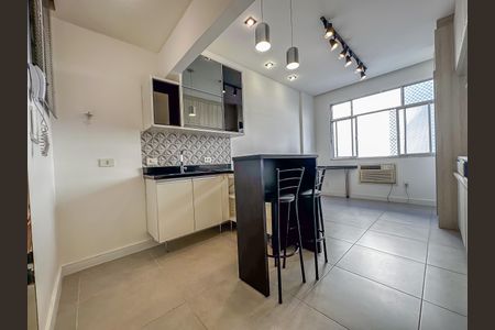 Kitnet/Studio à venda com 1 quarto, 22m² em Catete, Rio de Janeiro