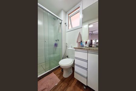 Apartamento à venda com 70m², 2 quartos e 1 vaga Apartamento à venda com 70m², 2 quartos e 1 vagaBanheiro da Suíte 1