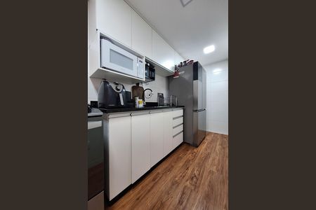 Cozinha de apartamento à venda com 2 quartos, 70m² em Badu, Niterói