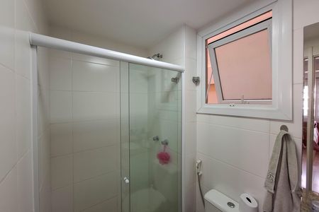 Apartamento à venda com 70m², 2 quartos e 1 vaga Apartamento à venda com 70m², 2 quartos e 1 vagaBanheiro Social